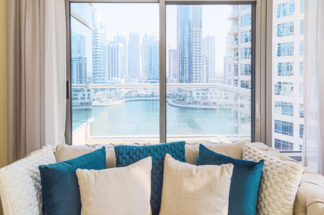 Nasma Luxury Stays - Pastel-Colored Apt With Jaw-Dropping Marina Views دبي المظهر الخارجي الصورة