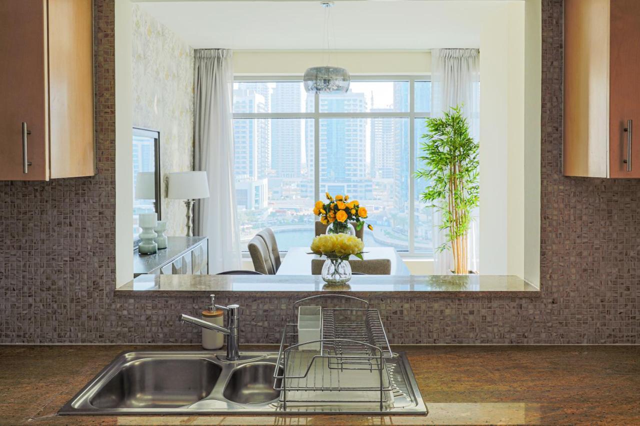 Nasma Luxury Stays - Pastel-Colored Apt With Jaw-Dropping Marina Views دبي المظهر الخارجي الصورة